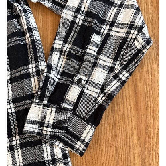 Tilley Plaid Dress Shirt Black & White Men's Lg Long Sleeve Button Up Classic - Picture 2 of 10